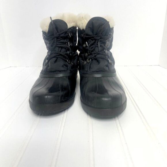 Winter Black Lace up Warm Lined Waterproof Boots  Size 10 - Picture 4 of 10